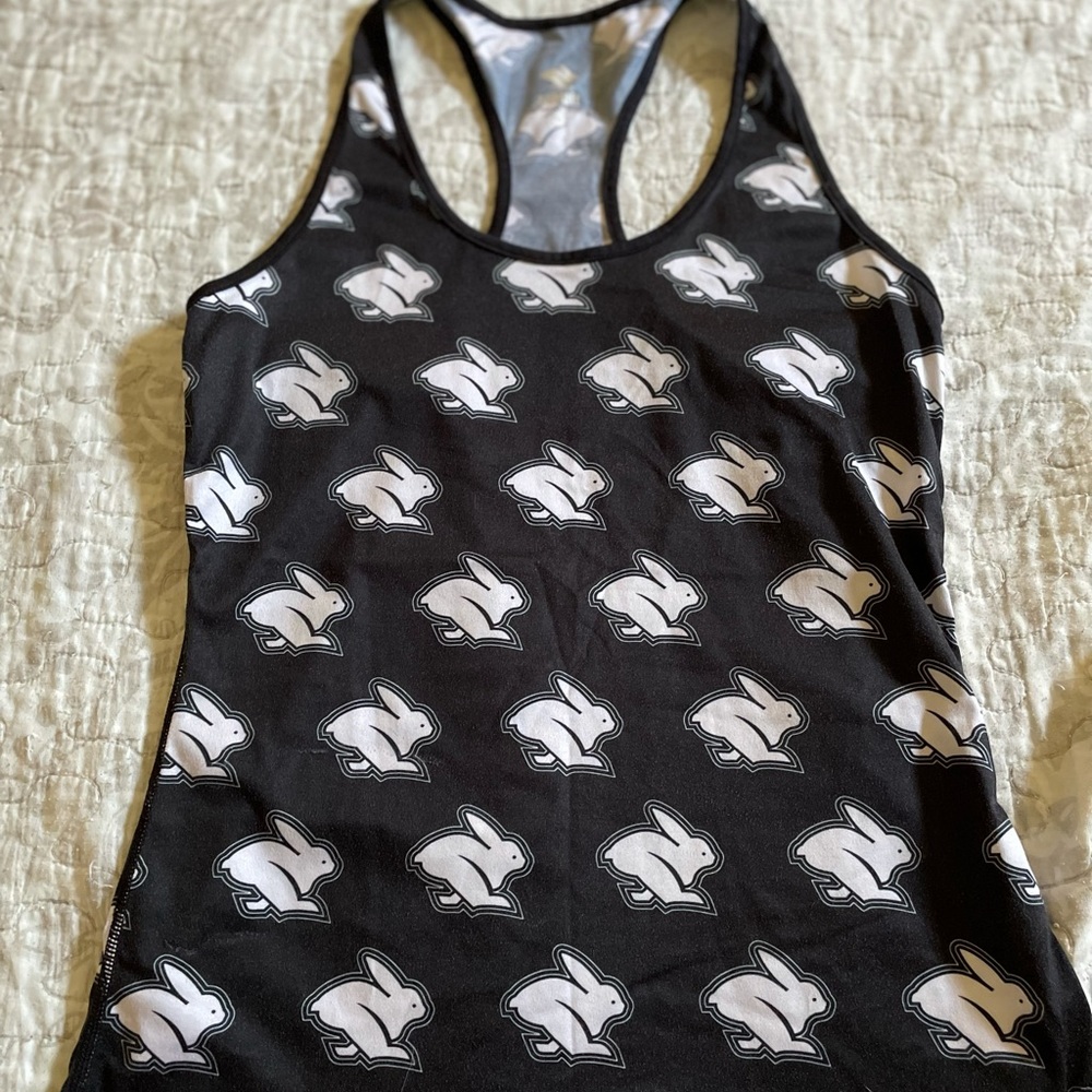 Rabbit Running tank